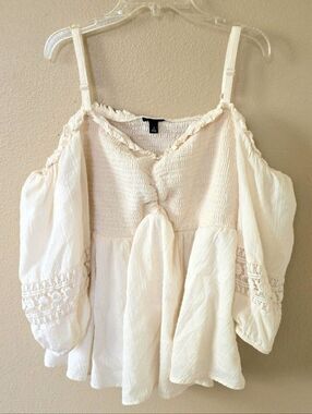 Torrid Womens Ivory 3X Smocked Front 3/4 Sleeve Cold Shoulder Top